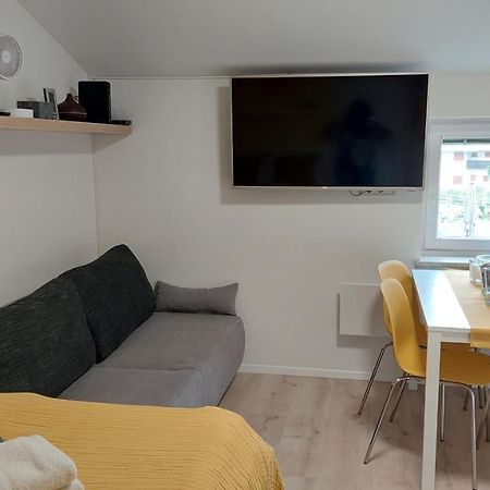 Apartma Marjetica กอซด์มาร์ทูลเย็ก ภายนอก รูปภาพ