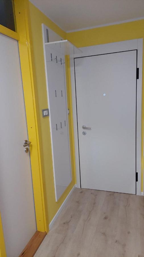 Apartma Marjetica กอซด์มาร์ทูลเย็ก ภายนอก รูปภาพ